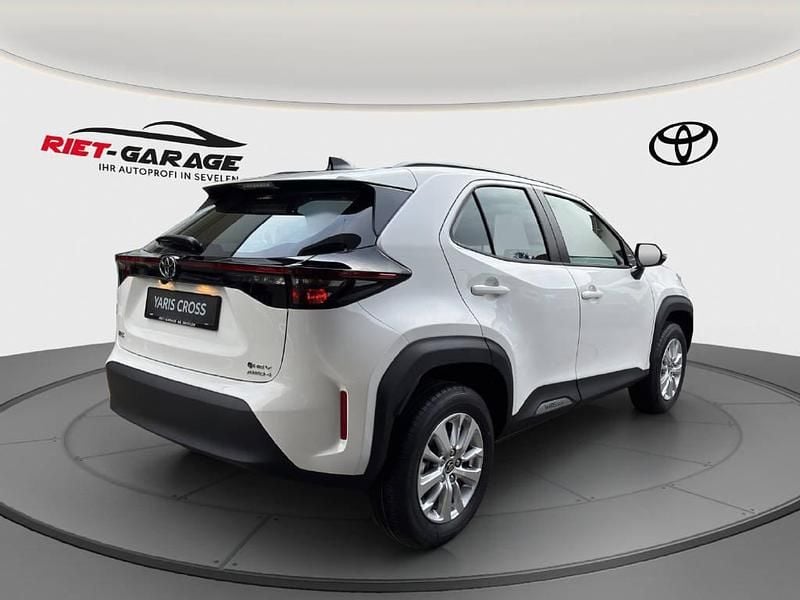 Neu Toyota Yaris Cross Comfort 131 PS (96 kW) 2026 SUV