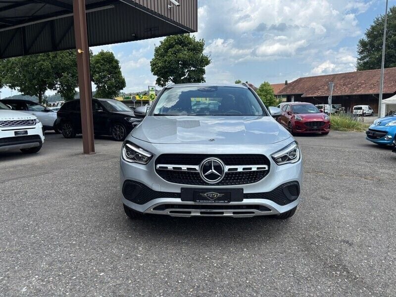 Gebraucht Mercedes GLA200 Progressive 163 PS (119 kW) 2022 SUV