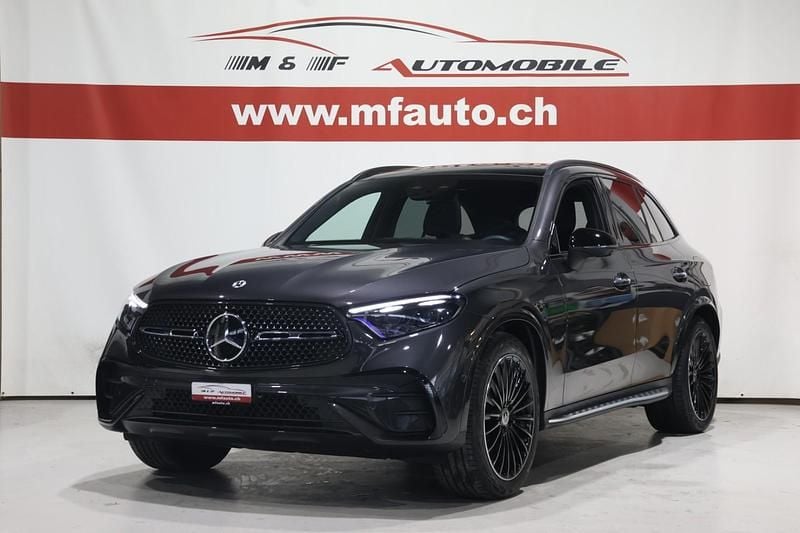 Gebraucht Mercedes GLC300e AMG line 333 PS (244 kW) 2024