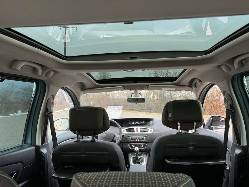 Gebraucht Renault Scénic III Dynamique 131 PS (96 kW) 2010