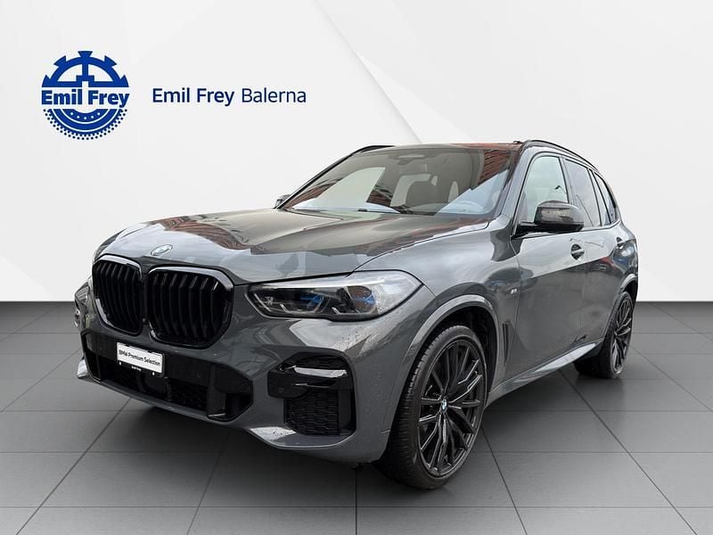 Grau Gebraucht 2022 BMW X5 Comfort Edition SUV | CHF 63’900 (Teuer) - Bild 1/4