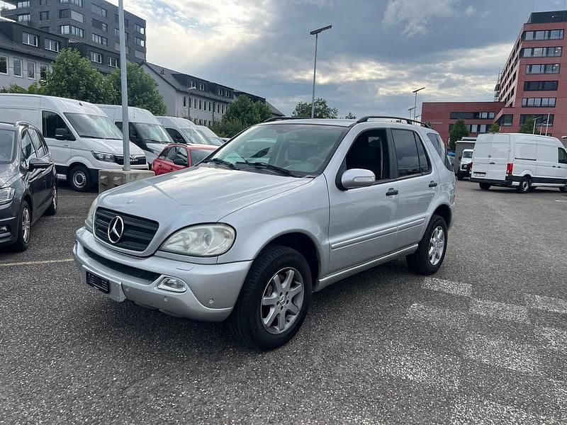 Gebraucht 2004 Mercedes ML350 SUV | CHF 8’500 - Bild 1/4