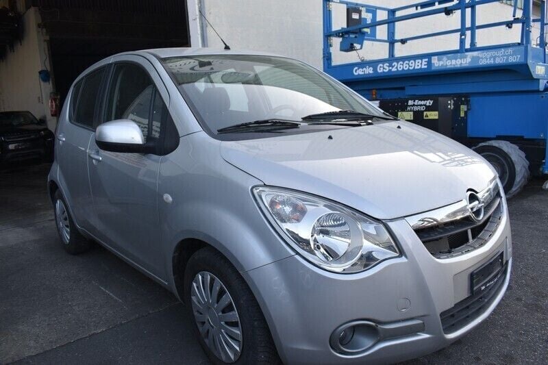 Gebraucht Opel Agila Enjoy 86 PS (63 kW) 2009 Kleinwagen