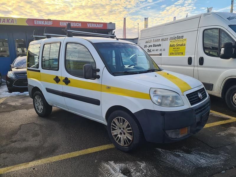 Gebraucht Fiat Doblò Active 77 PS (56 kW) 2009 Van / Kleinbus