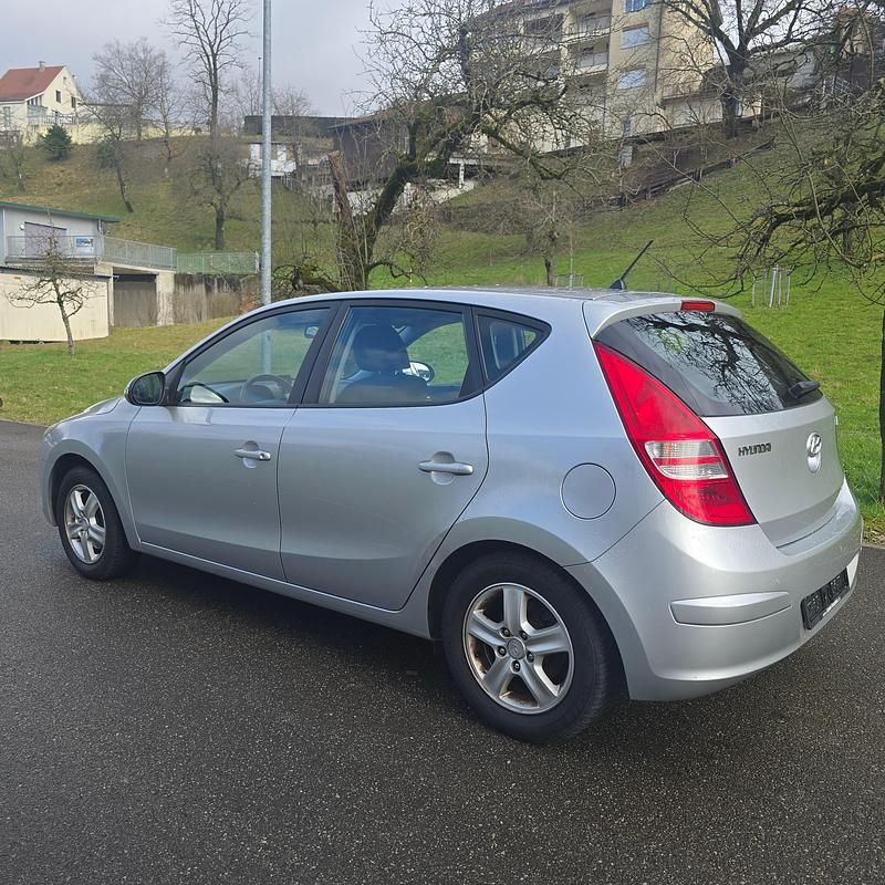 Gebraucht Hyundai i30 Style 126 PS (92 kW) 2009