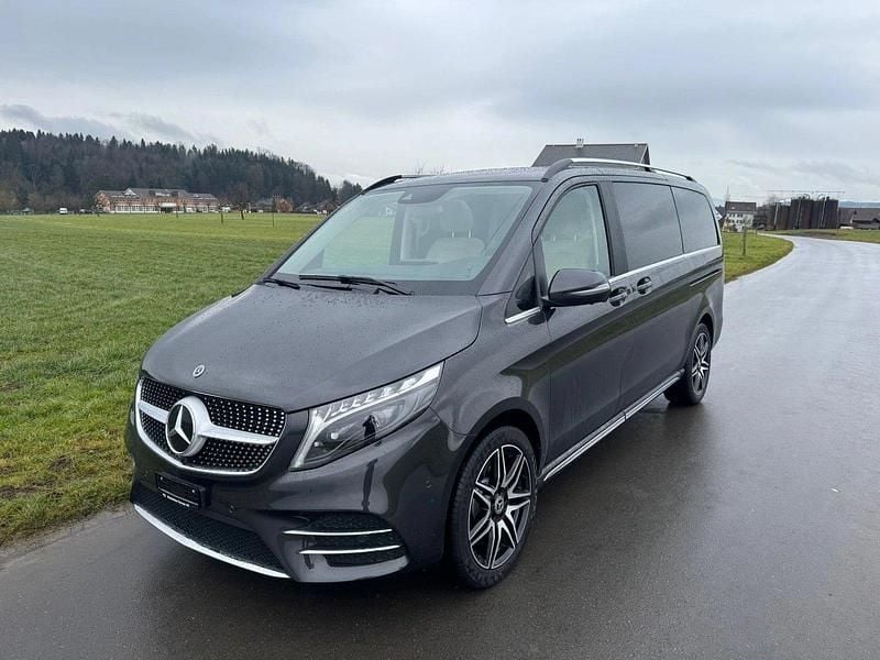 Gebraucht Mercedes V300 Edition 239 PS (175 kW) 2023 Van / Kleinbus