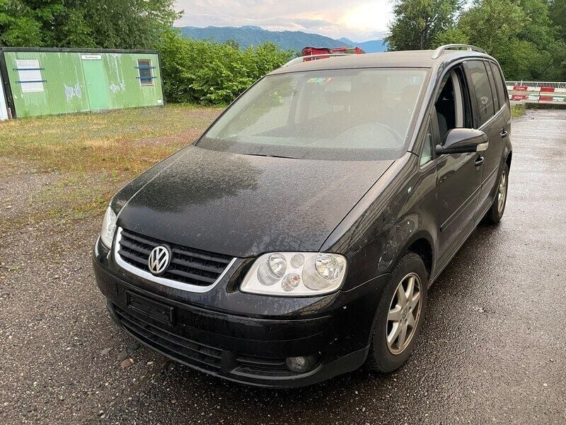 Gebraucht 2003 VW Touran Highline Van / Kleinbus | CHF 1’800 (Fairer Preis) - Bild 1/4