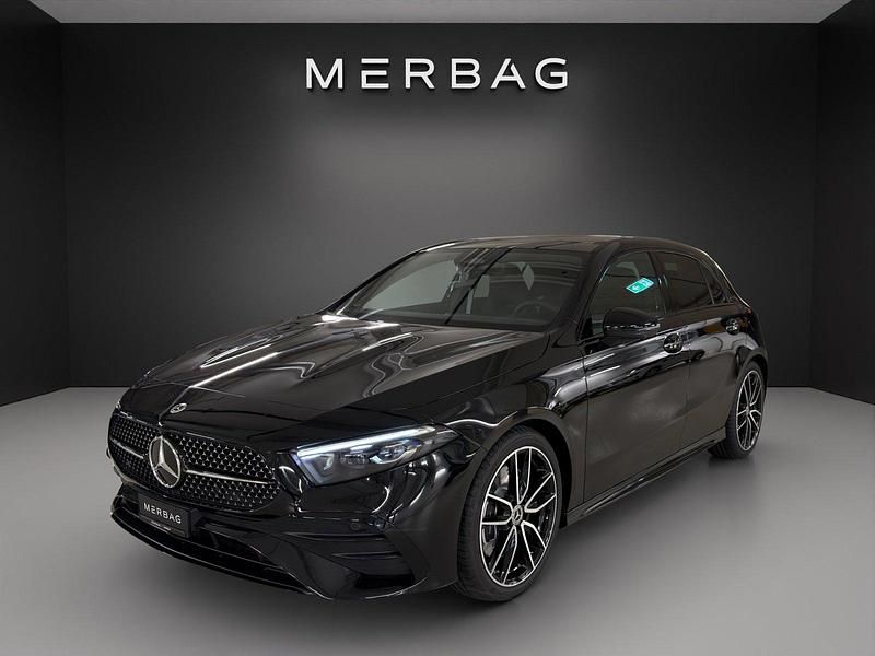 Neu Mercedes A200 163 PS (119 kW) 2025 Silber Limousine