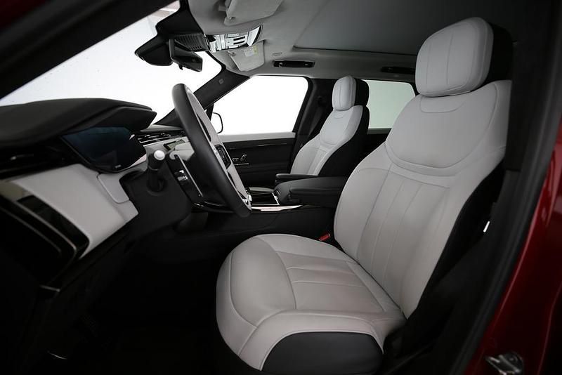 Gebraucht Land Rover Range Rover Sport Autobiography 400 PS (294 kW) 2023 Rot SUV