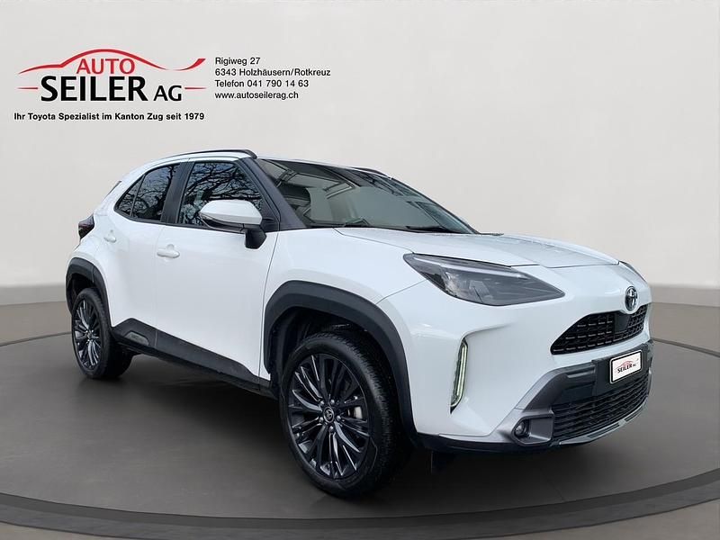 Gebraucht Toyota Yaris Hybrid Elegant 116 PS (85 kW) 2023 Weiss Limousine