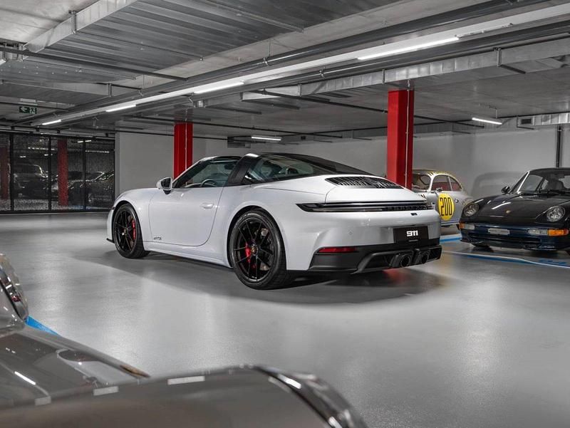 Gebraucht Porsche 911 541 PS (397 kW) 2025 Cabrio