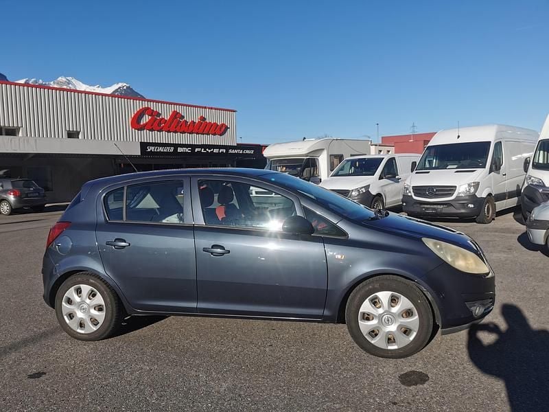 Gebraucht Opel Corsa Enjoy 90 PS (66 kW) 2009