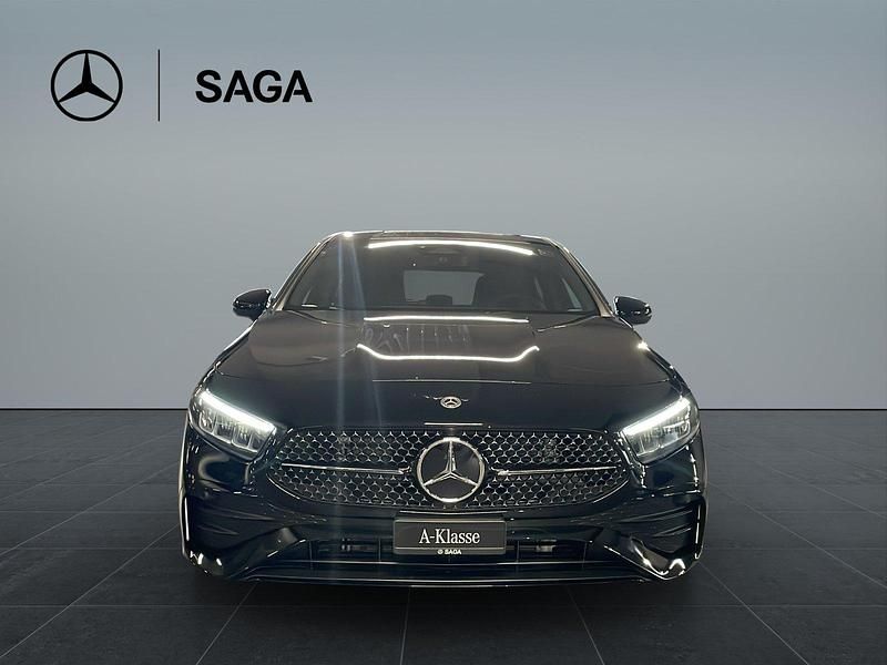Neu Mercedes A220 190 PS (139 kW) 2025 Limousine