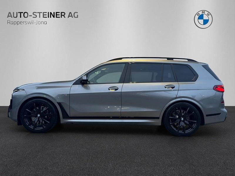 Neu BMW X7 M Sport 392 PS (288 kW) 2025 SUV