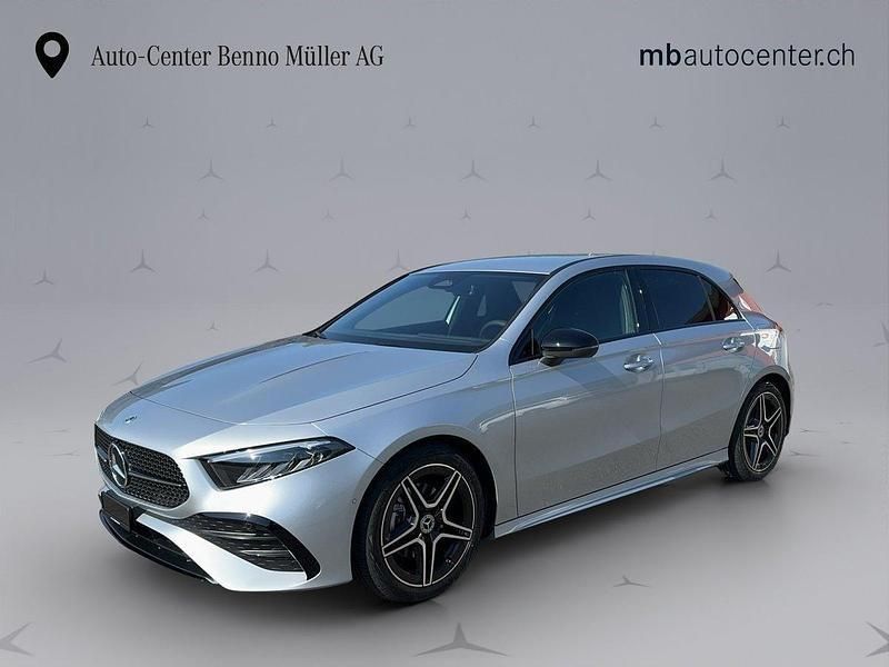 Gebraucht 2025 Mercedes A180 AMG line Limousine | CHF 39’800 (Teuer) - Bild 1/4