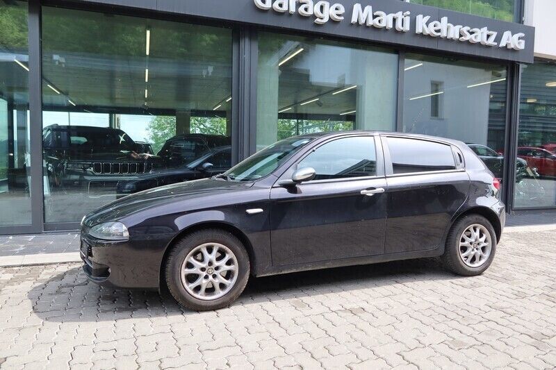 Gebraucht 2009 Alfa Romeo 147 Distinctive Kleinwagen | CHF 450 (Superpreis) - Bild 1/4