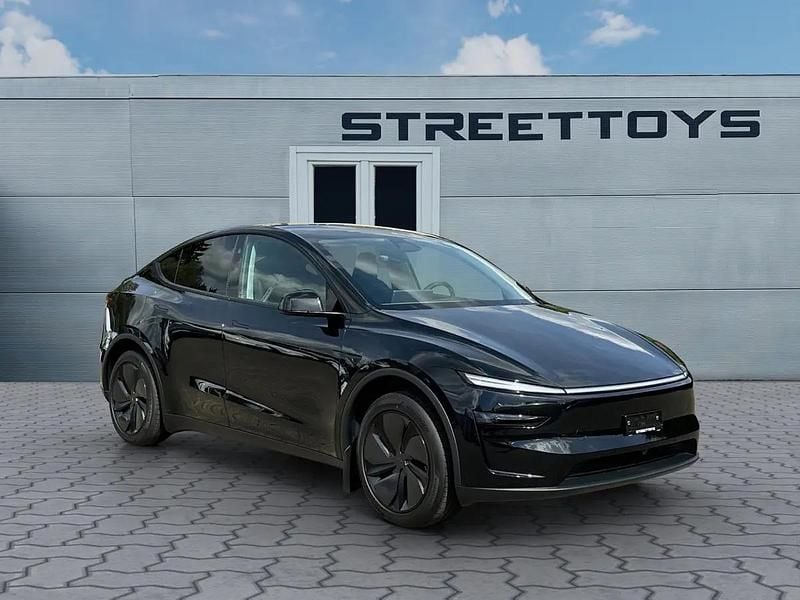 Schwarz Neu 2026 Tesla Model Y SUV | CHF 48’800 (Fairer Preis) - Bild 1/4