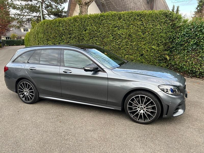 Gebraucht Mercedes C300 AMG line 245 PS (180 kW) 2019