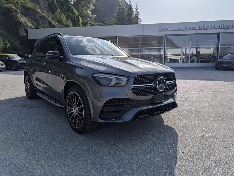 Gebraucht Mercedes GLE400 AMG line 330 PS (242 kW) 2022 Grau SUV