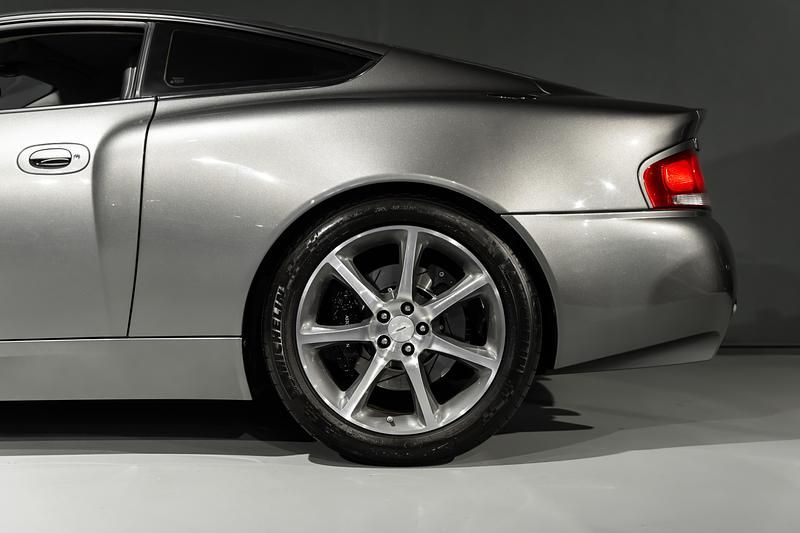 Gebraucht Aston Martin Vanquish 469 PS (344 kW) 2005 Silber Coupé