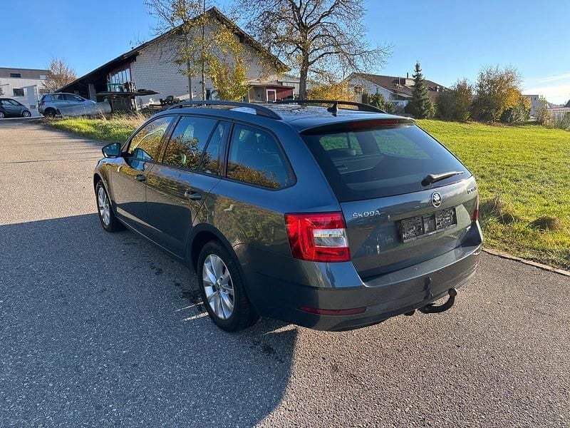 Gebraucht Skoda Octavia 130 PS (95 kW) 2019