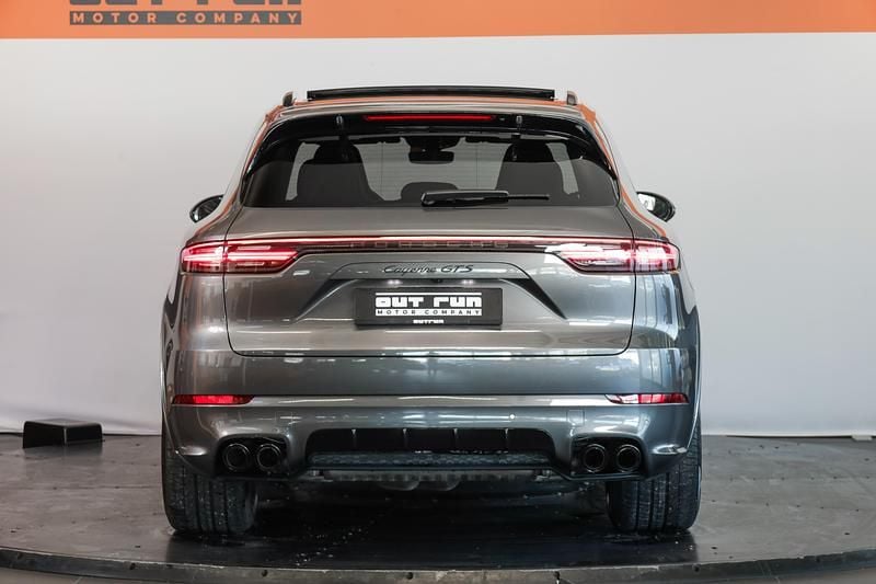 Gebraucht Porsche Cayenne GTS 460 PS (338 kW) 2022 SUV