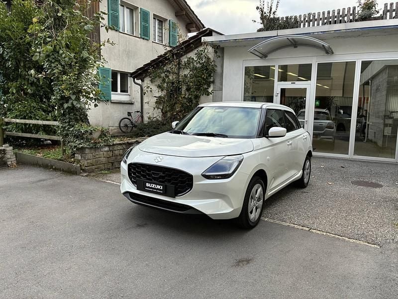 Weiss Neu 2025 Suzuki Swift Limousine | CHF 24’680 - Bild 1/4