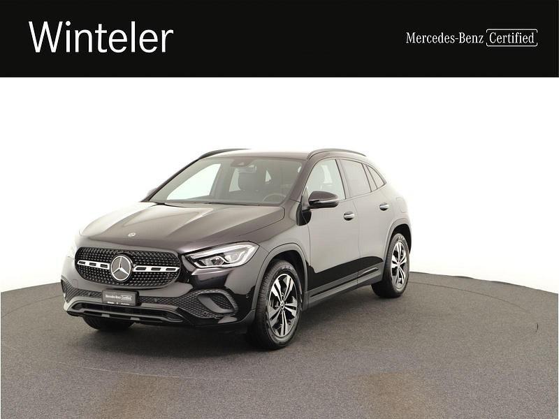 Gebraucht Mercedes GLA200 163 PS (119 kW) 2023 Schwarz SUV