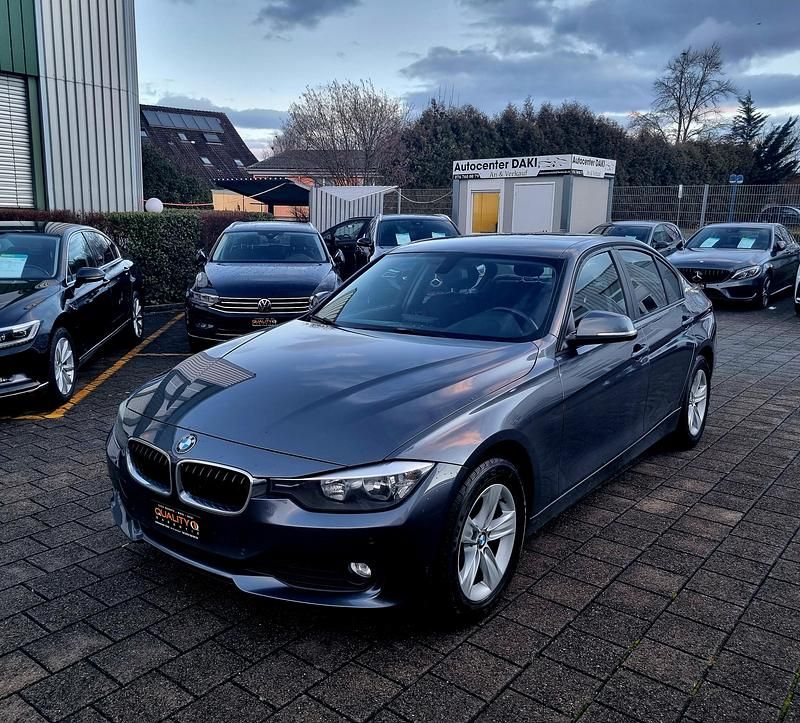 Gebraucht 2013 BMW 318 Sport Line Limousine | CHF 6’999 - Bild 1/4