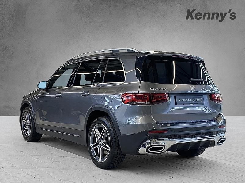 Gebraucht Mercedes GLB250 AMG line 224 PS (164 kW) 2020 Grau SUV