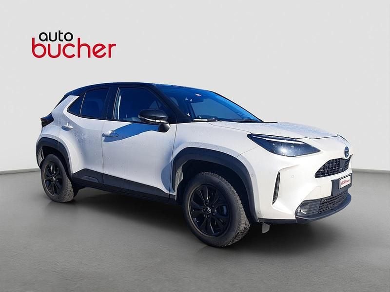 Weiss Gebraucht 2023 Toyota Yaris Cross Elegant SUV | CHF 33’700 - Bild 1/4