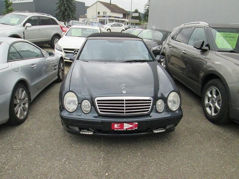 Gebraucht Mercedes CLK320 Avantgarde 218 PS (160 kW) 2000 Schwarz Cabrio