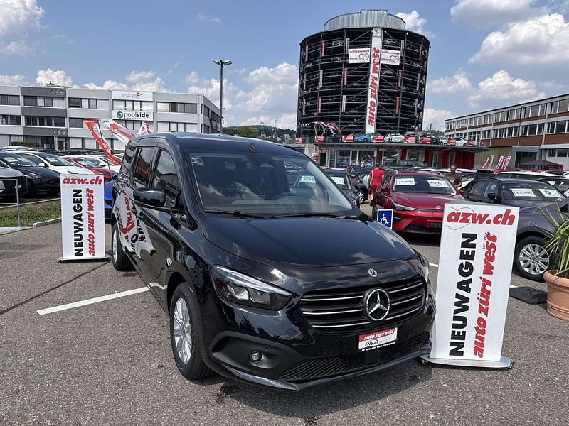 Neu 2025 Mercedes 180 Progressive Limousine | CHF 31’850 - Bild 1/4