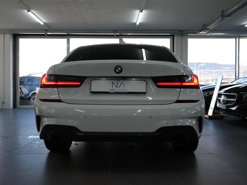 Gebraucht BMW 320e Sport Line 190 PS (139 kW) 2021