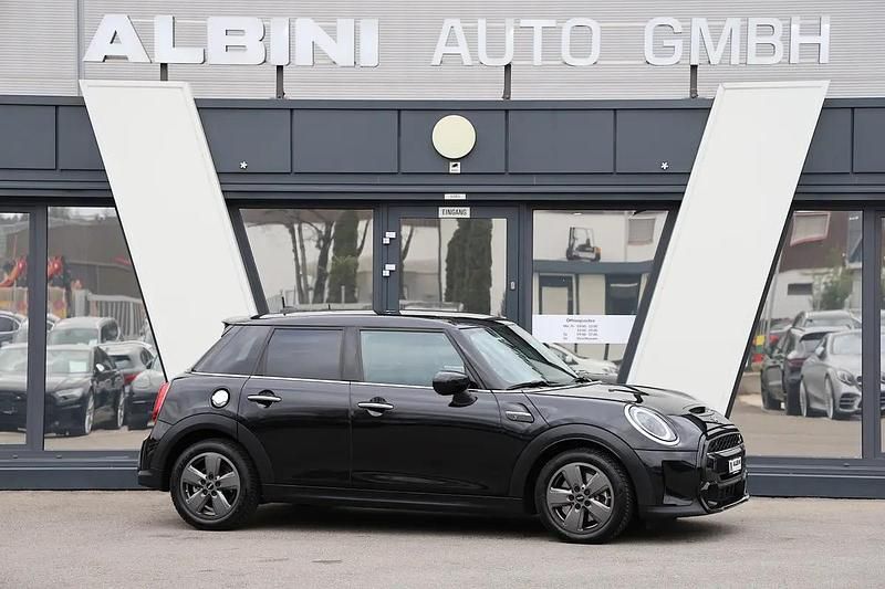Gebraucht Mini Cooper S 178 PS (130 kW) 2025 Schwarz Kleinwagen
