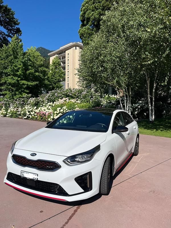 Gebraucht Kia ProCeed 204 PS (150 kW) 2021 Kleinwagen