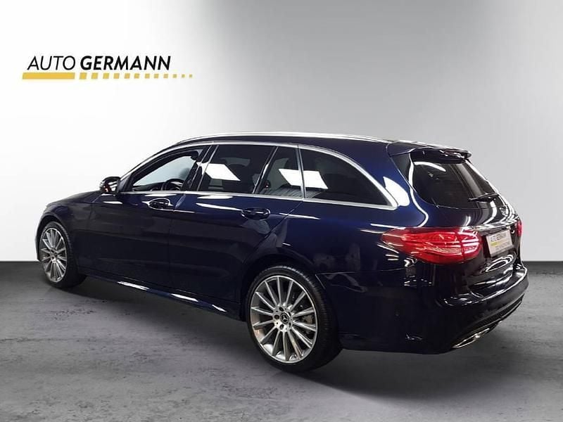 Gebraucht Mercedes C250 AMG line 204 PS (150 kW) 2017 Blau Kombi