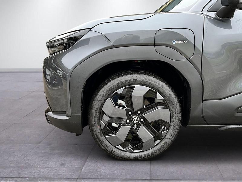 Neu Toyota Urban Cruiser Premium 135 kW (184 PS) 2026 Grau SUV