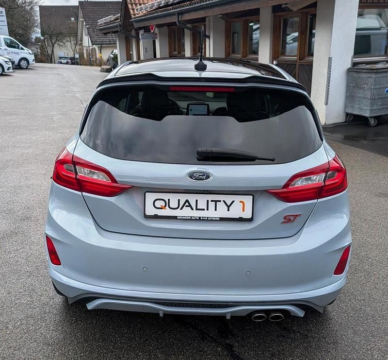 Gebraucht Ford Fiesta ST 200 PS (147 kW) 2020 Grau Kleinwagen