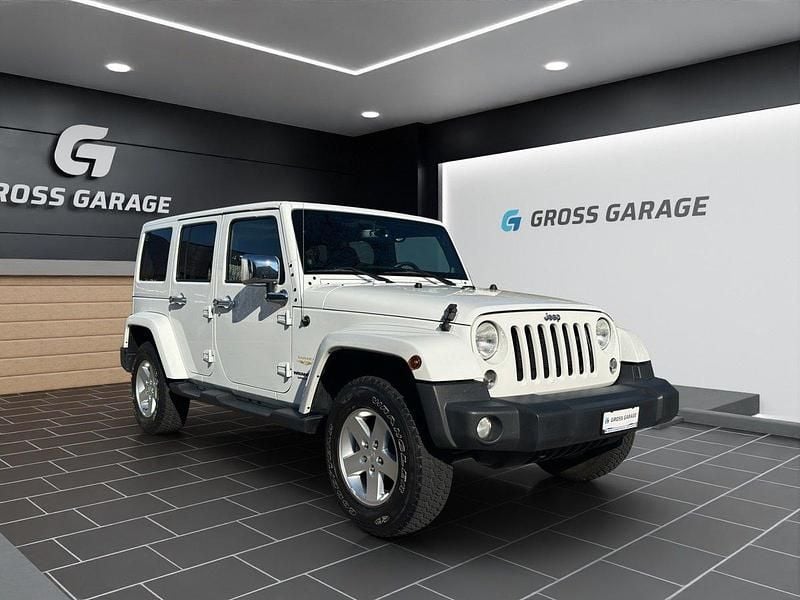 Weiss Gebraucht 2016 Jeep Wrangler Sahara SUV | CHF 35’900 (Etwas zu teuer) - Bild 1/4
