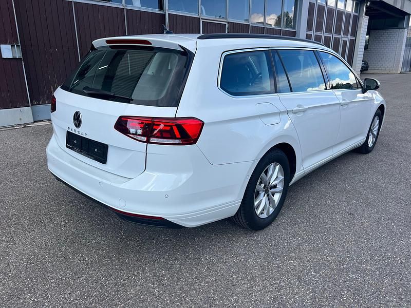 Gebraucht VW Passat Business 150 PS (110 kW) 2021