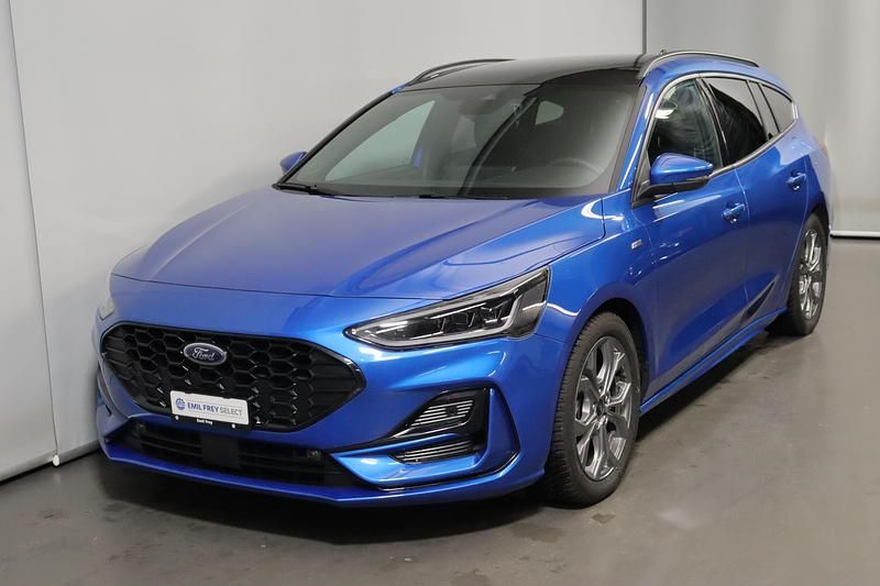 Blau Gebraucht 2023 Ford Focus ST-Line Kombi | CHF 19’900 (Superpreis) - Bild 1/4