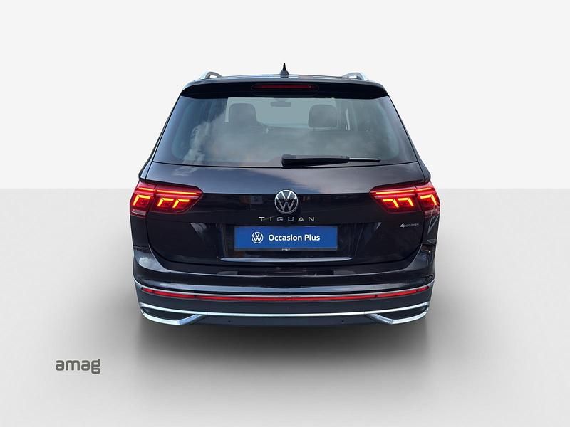 Gebraucht VW Tiguan Elegance 150 PS (110 kW) 2020 Deepblack perleffekt SUV