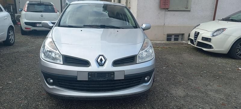 Gebraucht 2008 Renault Clio II Dynamique | CHF 1’400 (Superpreis) - Bild 1/4