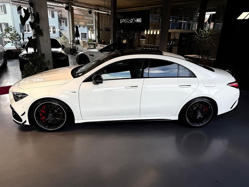 Gebraucht Mercedes CLA45 AMG AMG 421 PS (309 kW) 2024