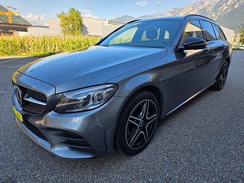 Gebraucht Mercedes C220 AMG line 194 PS (142 kW) 2021
