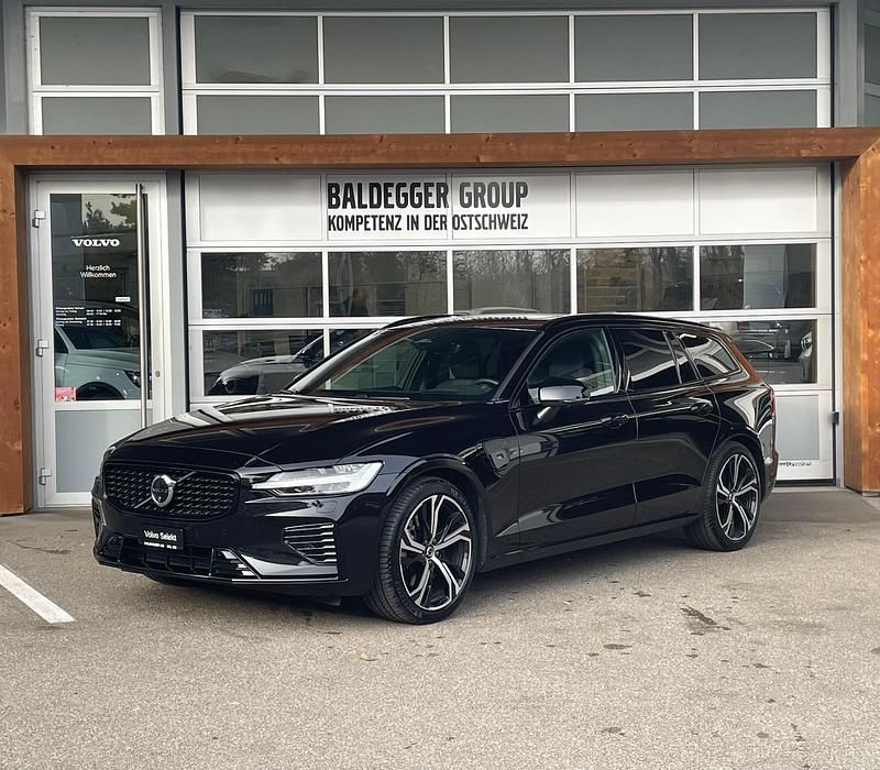 Gebraucht Volvo V60 340 PS (250 kW) 2023 Kombi