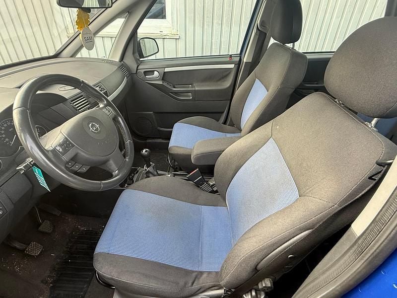 Gebraucht Opel Meriva Enjoy 101 PS (74 kW) 2005 Van / Kleinbus