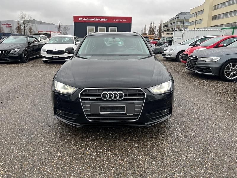 Gebraucht Audi A4 177 PS (130 kW) 2013 Kombi