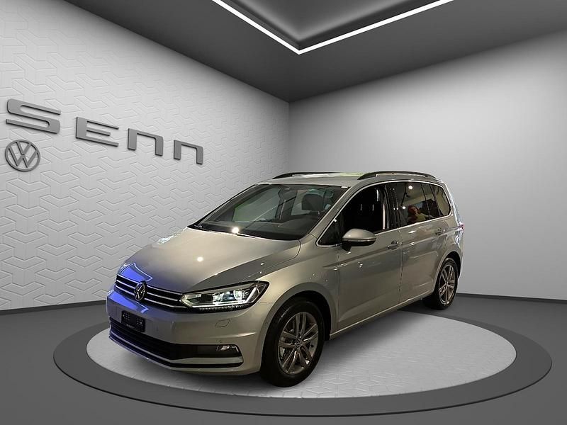 Silber Neu 2025 VW Touran Comfortline Van / Kleinbus | CHF 48’040 (Fairer Preis) - Bild 1/4